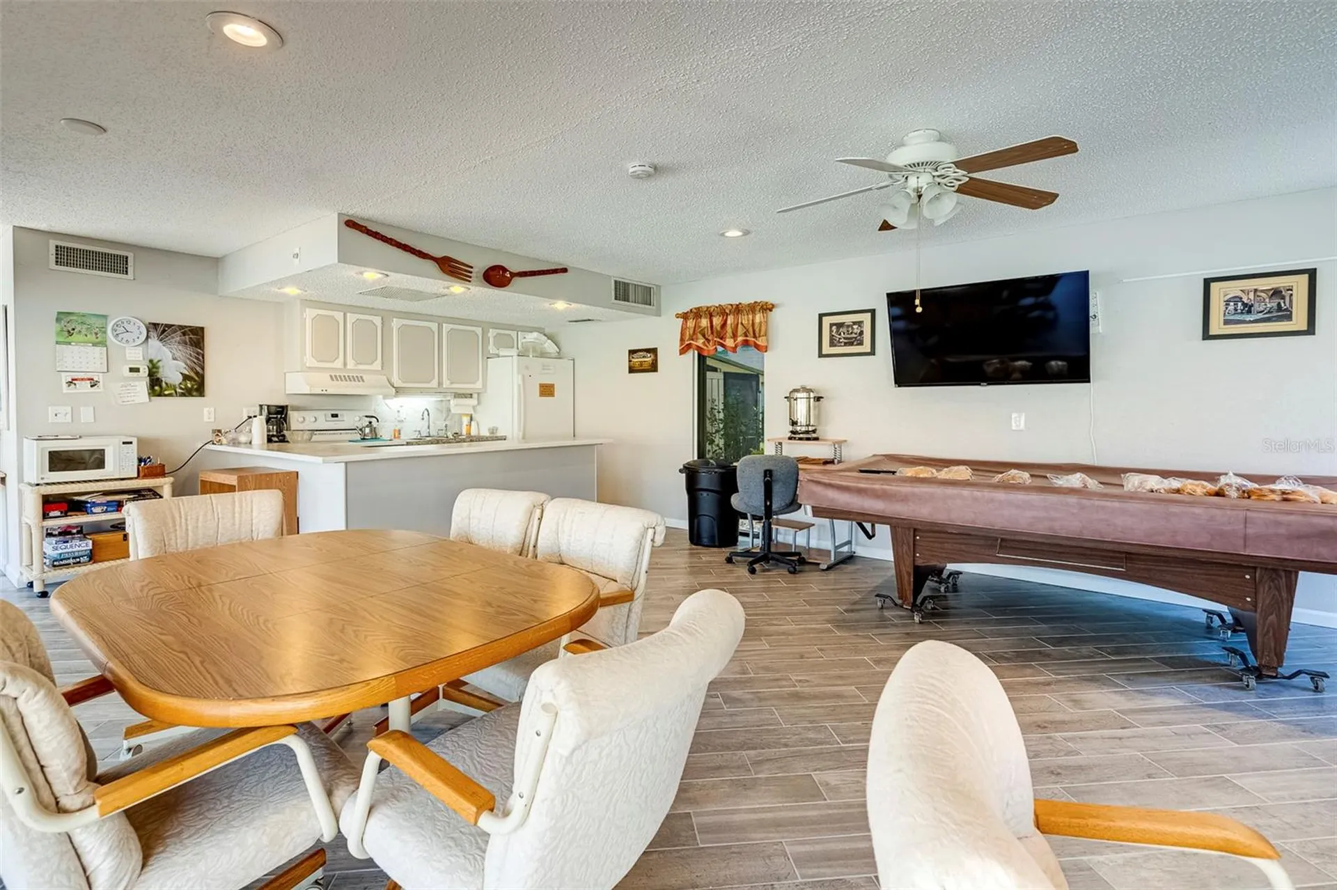 206 Dogwood Circle Seminole FL 33777