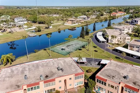206 Dogwood Circle Seminole FL 33777