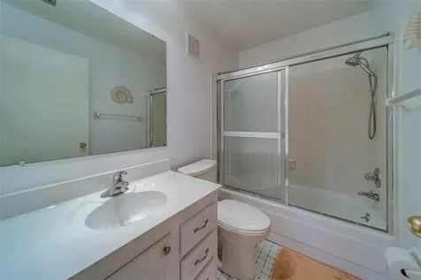 206 Dogwood Circle Seminole FL 33777