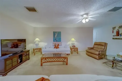 206 Dogwood Circle Seminole FL 33777