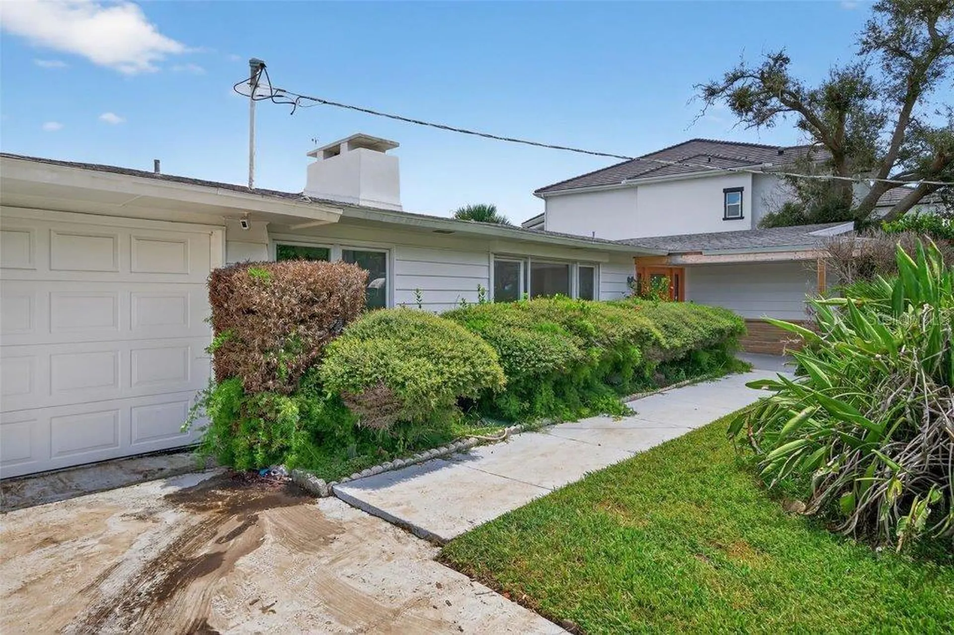 377 S Shore Drive Sarasota FL 34234