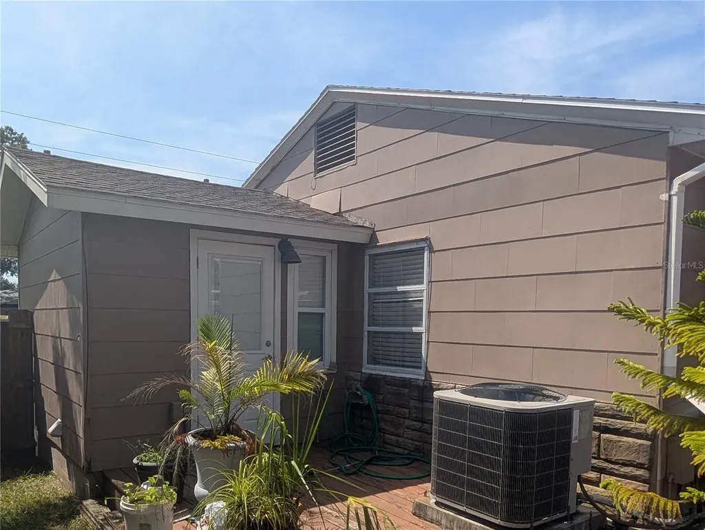 1830 58th Street S Gulfport FL 33707