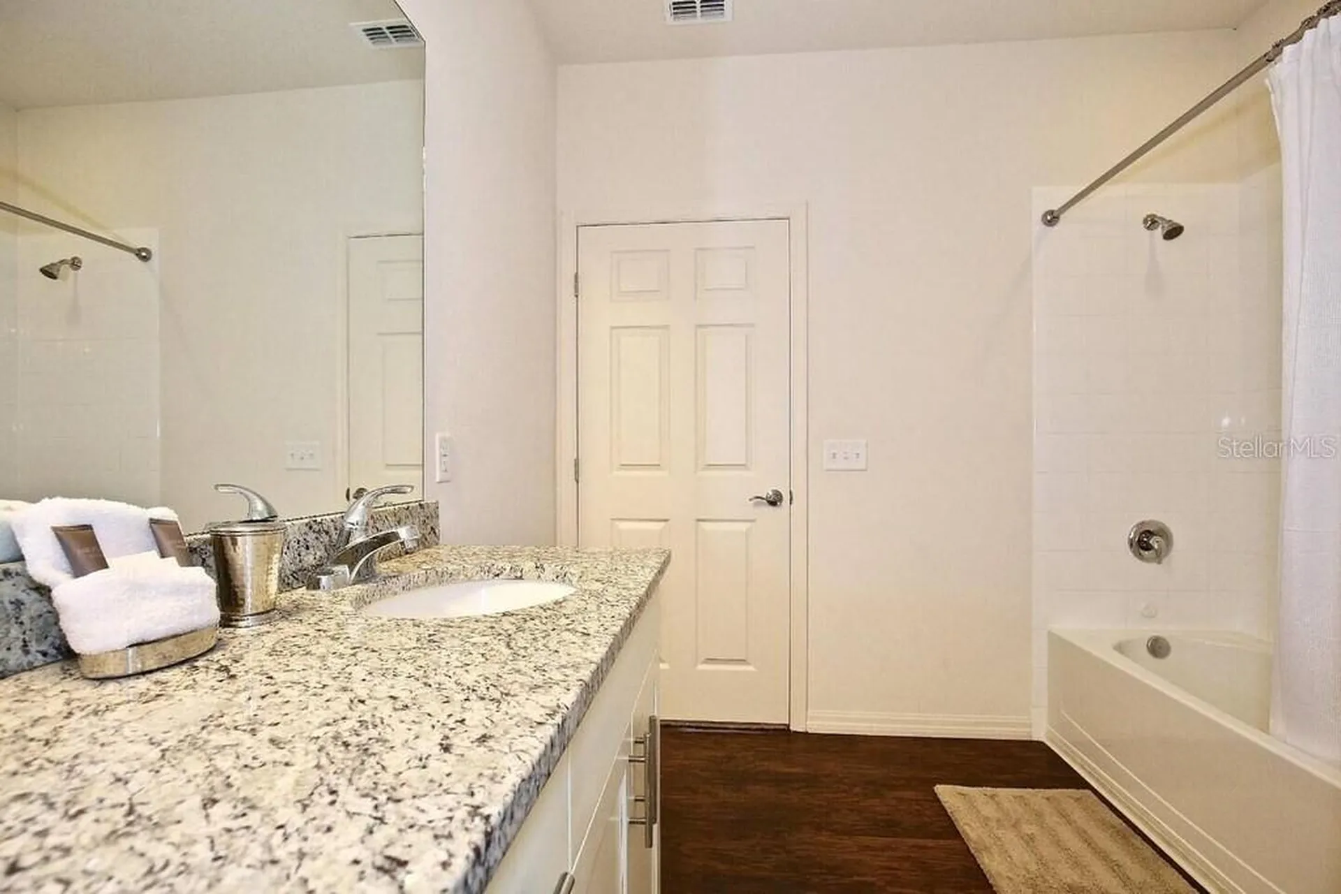 8905 Shine Drive Kissimmee FL 34747