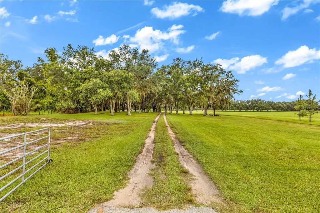 6750 N San Juan Terrace Crystal River FL 34428