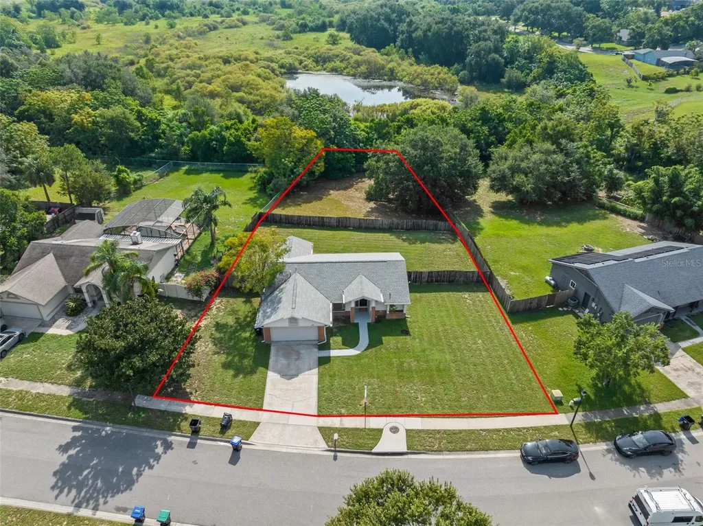 417 Ashbourne Drive Orlando FL 32835