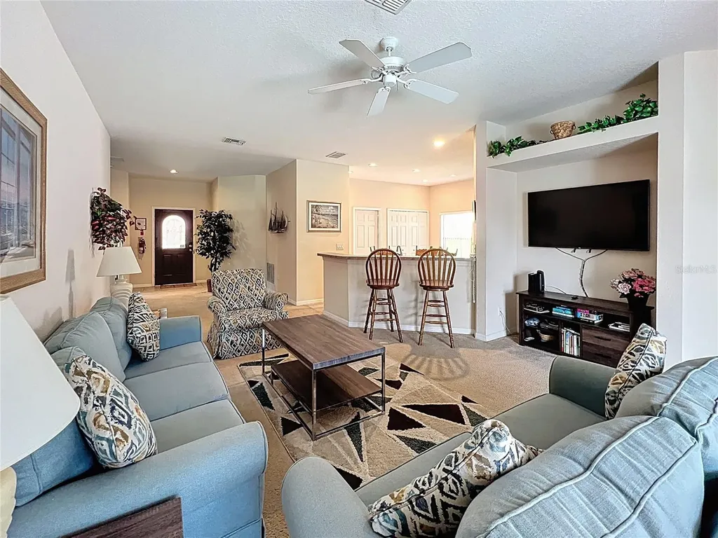 102 Sandy Point Way Clermont FL 34714