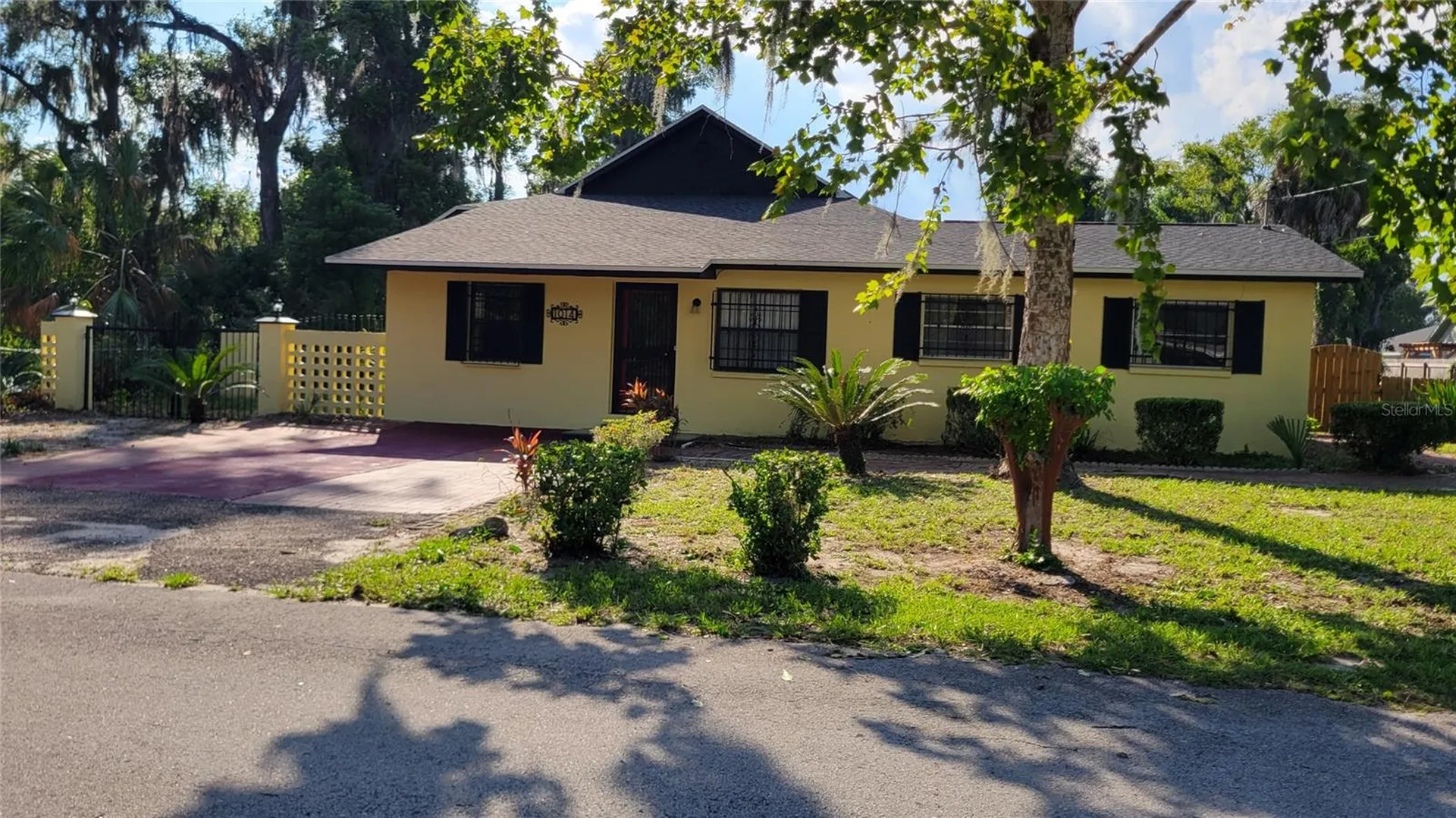 Gainesville FL, 1014 SE 10th Street