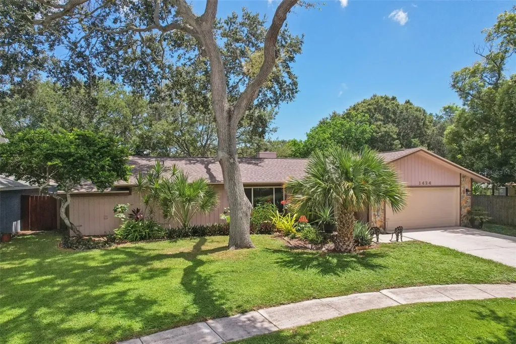 1424 Rosetree Court Clearwater FL 33764
