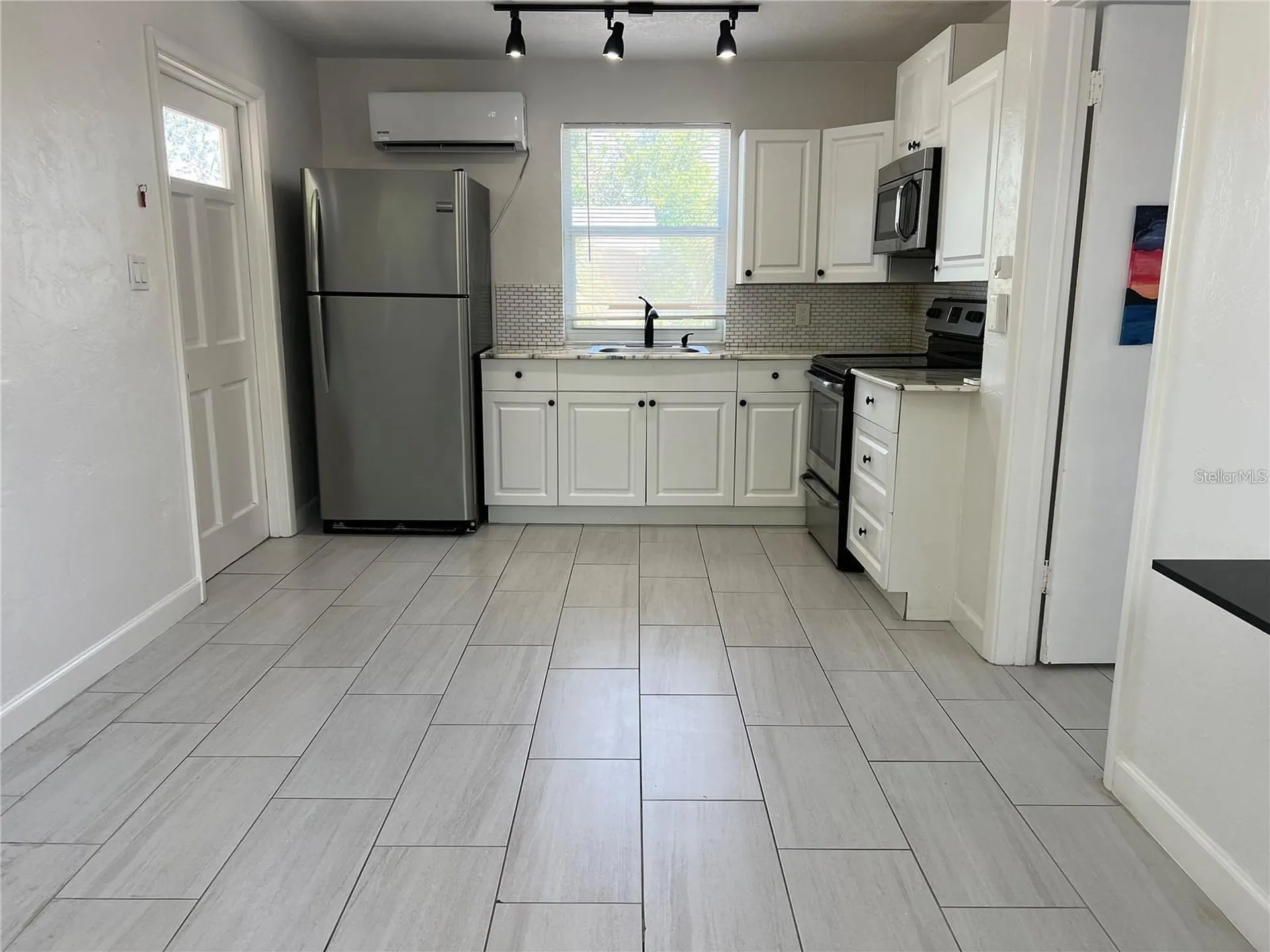 1668 28th Avenue N St Petersburg FL 33713