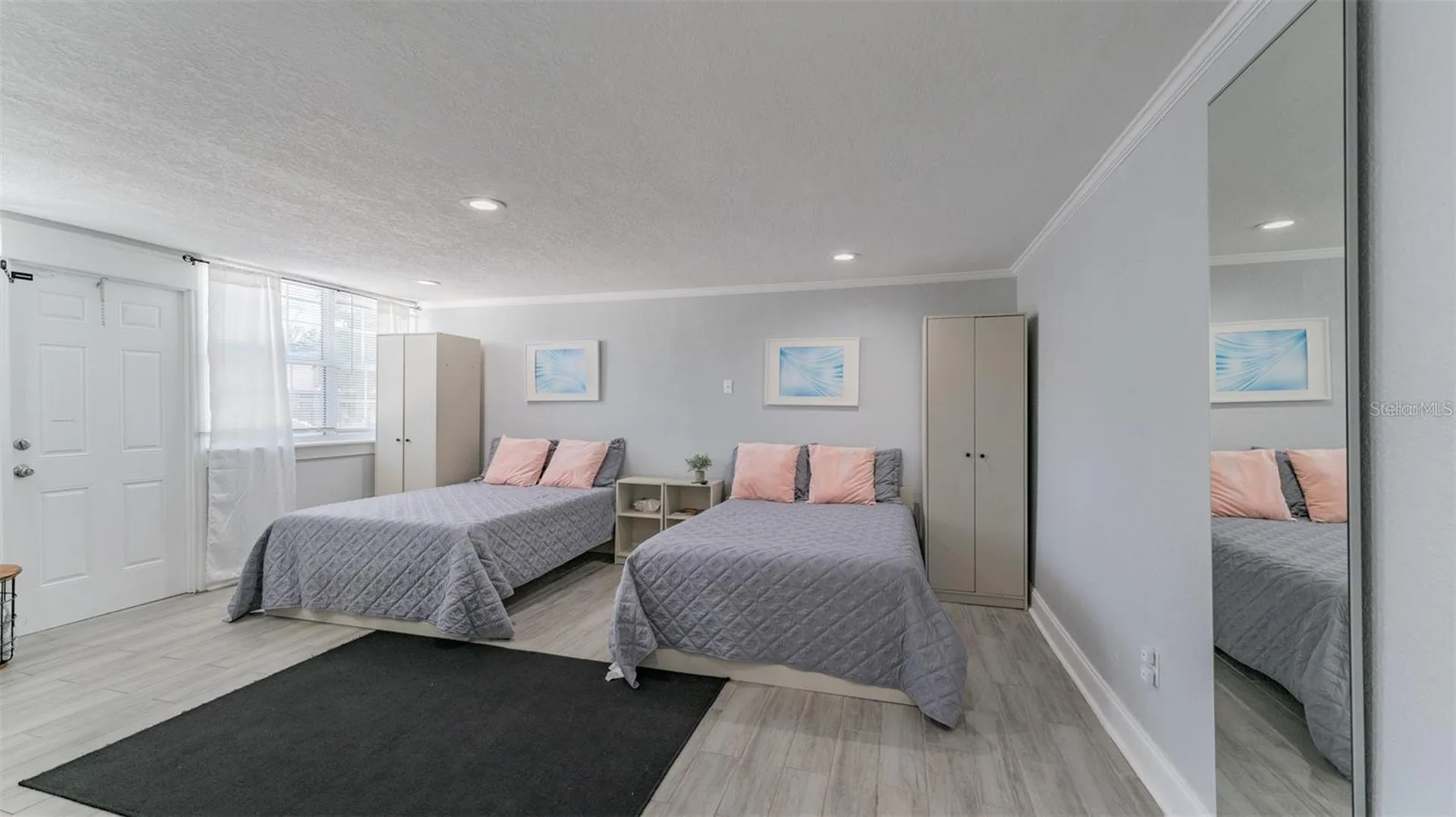 1668 28th Avenue N St Petersburg FL 33713