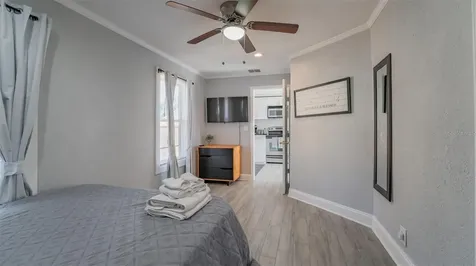 1668 28th Avenue N St Petersburg FL 33713
