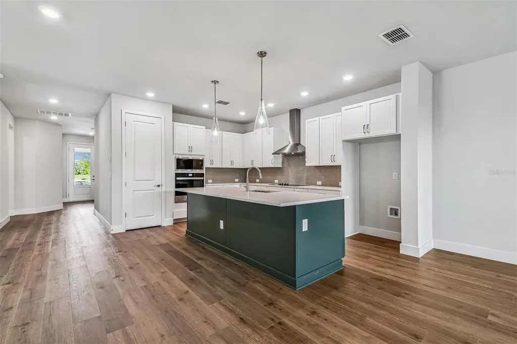 10653 Crescent Creek Crossing Parrish FL 34219