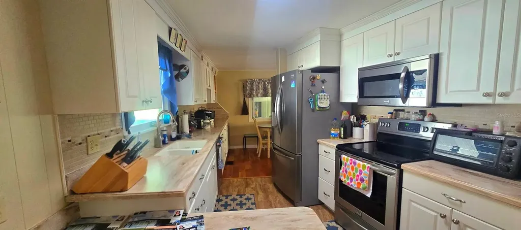 240 La Costa North Port FL 34287