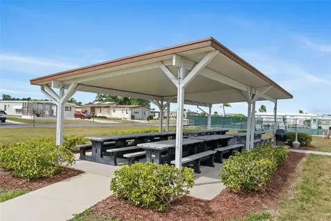 240 La Costa North Port FL 34287