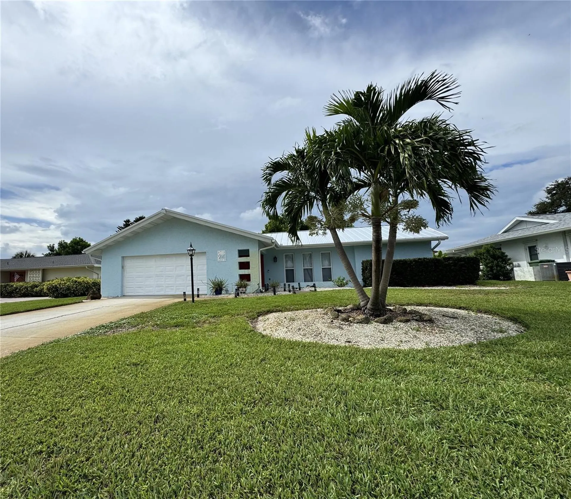 6813 13th Avenue Drive W Bradenton FL 34209