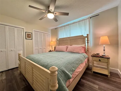 6813 13th Avenue Drive W Bradenton FL 34209