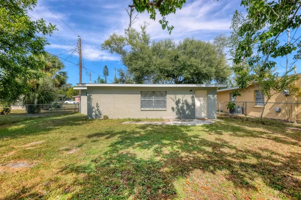 1622 29th Street Sarasota FL 34234