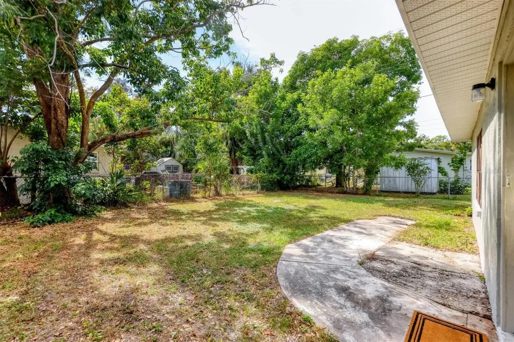 1622 29th Street Sarasota FL 34234