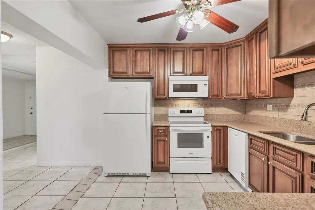 1622 29th Street Sarasota FL 34234