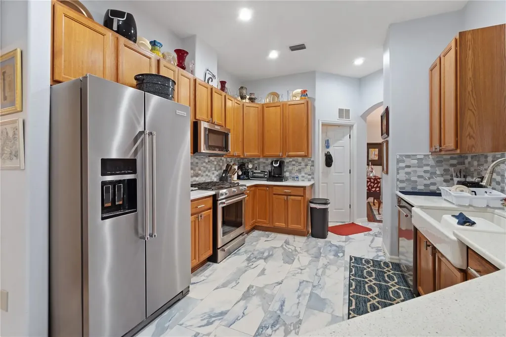 27437 Desert Rose Court Leesburg FL 34748
