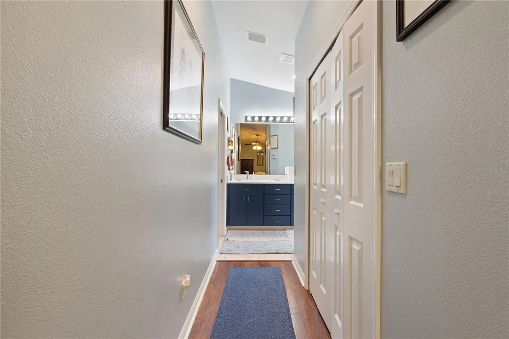 27437 Desert Rose Court Leesburg FL 34748