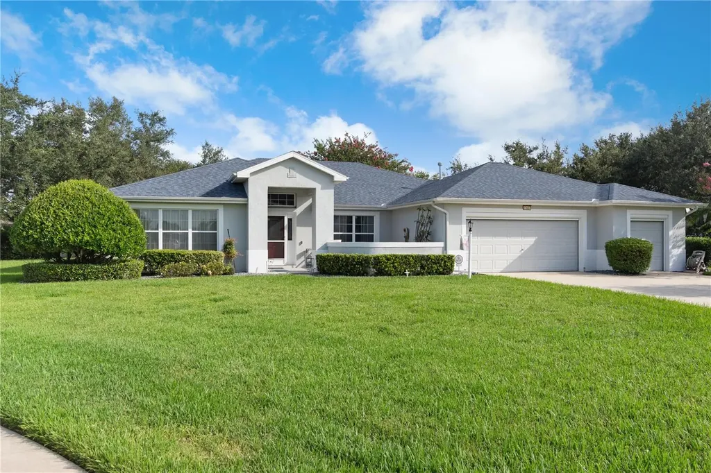 27437 Desert Rose Court Leesburg FL 34748