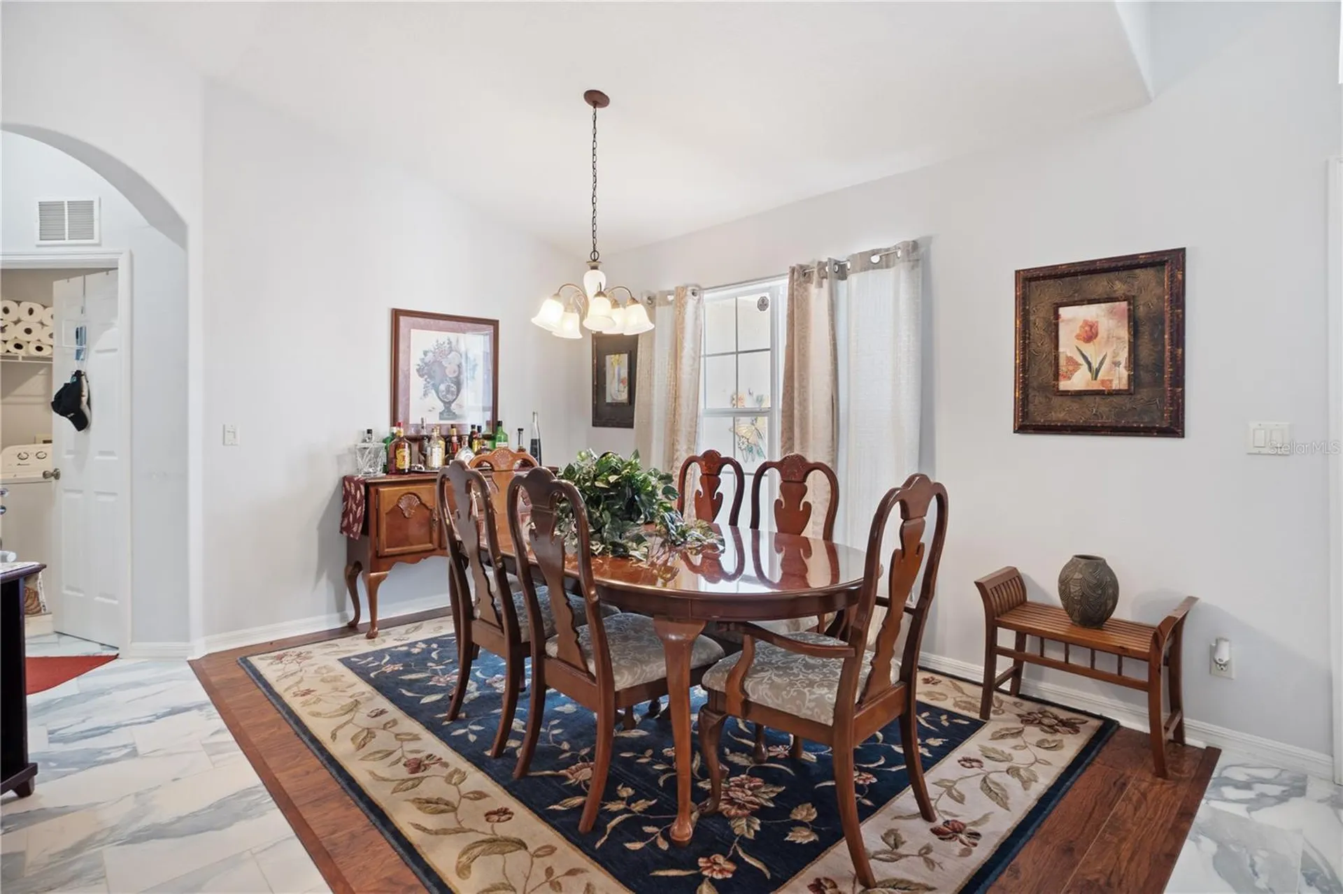 27437 Desert Rose Court Leesburg FL 34748