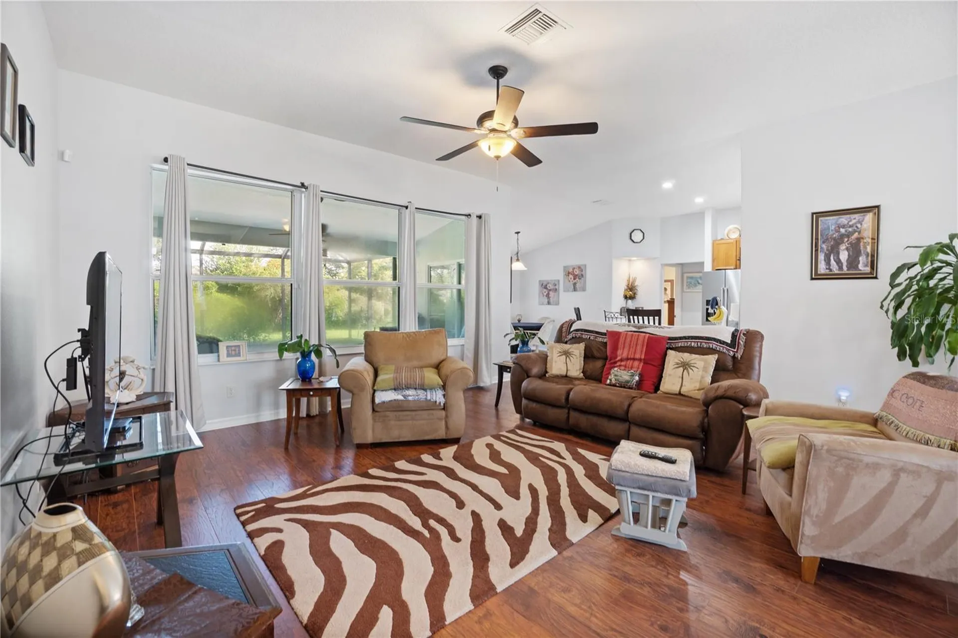 27437 Desert Rose Court Leesburg FL 34748