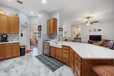 27437 Desert Rose Court Leesburg FL 34748