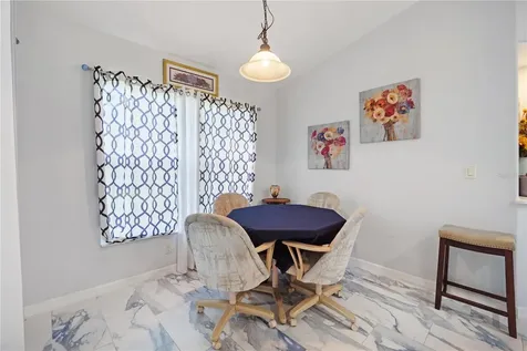 27437 Desert Rose Court Leesburg FL 34748