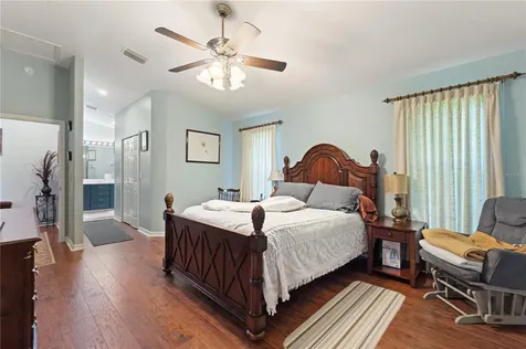 27437 Desert Rose Court Leesburg FL 34748