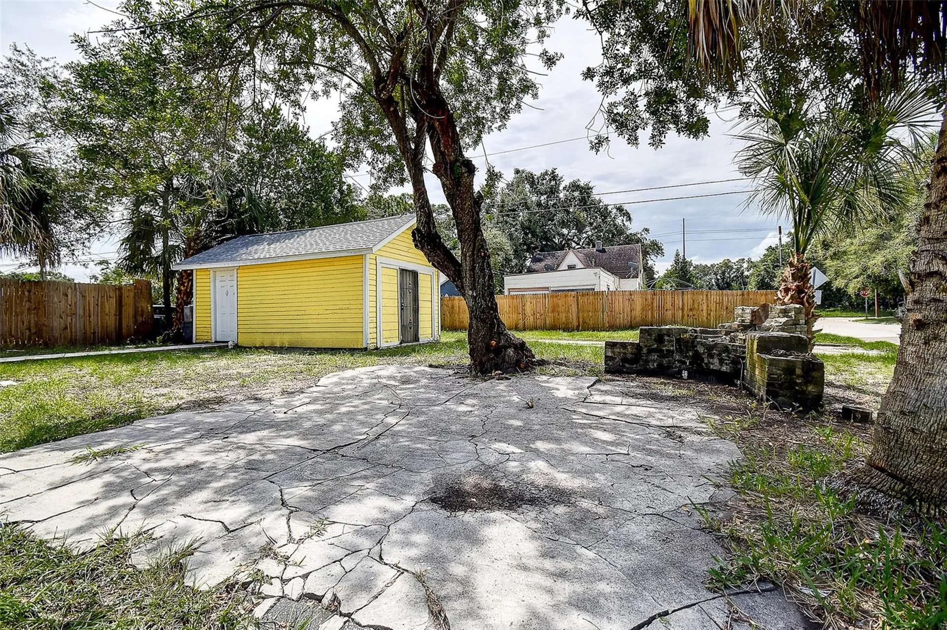 1438 10th Avenue S St Petersburg FL 33705