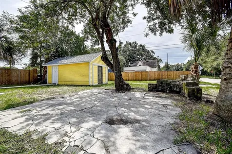 1438 10th Avenue S St Petersburg FL 33705