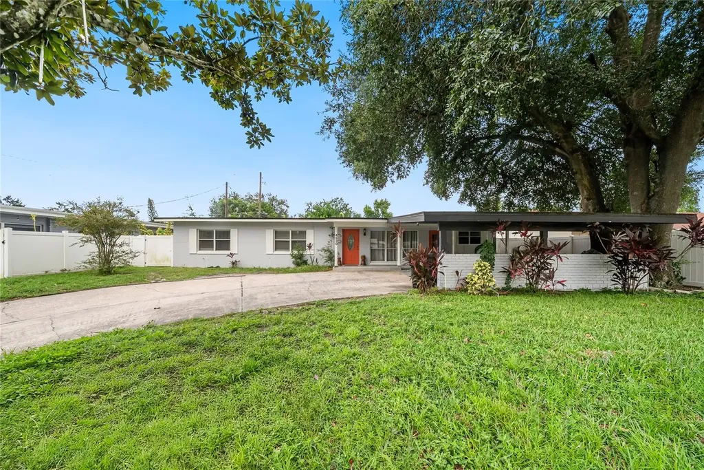 4530 Loring Place Orlando FL 32812