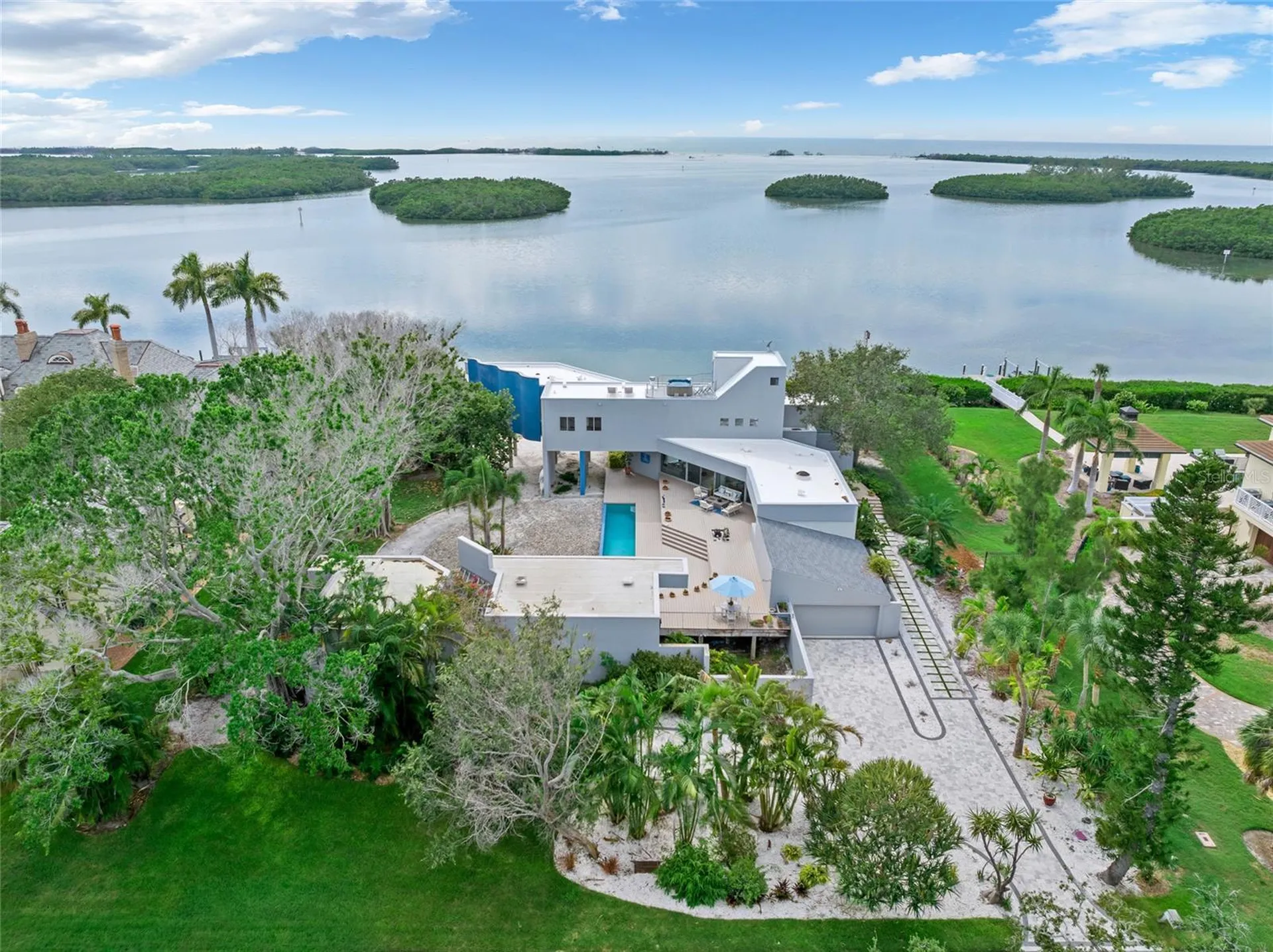 1761 Oceanview Drive St Petersburg FL 33715
