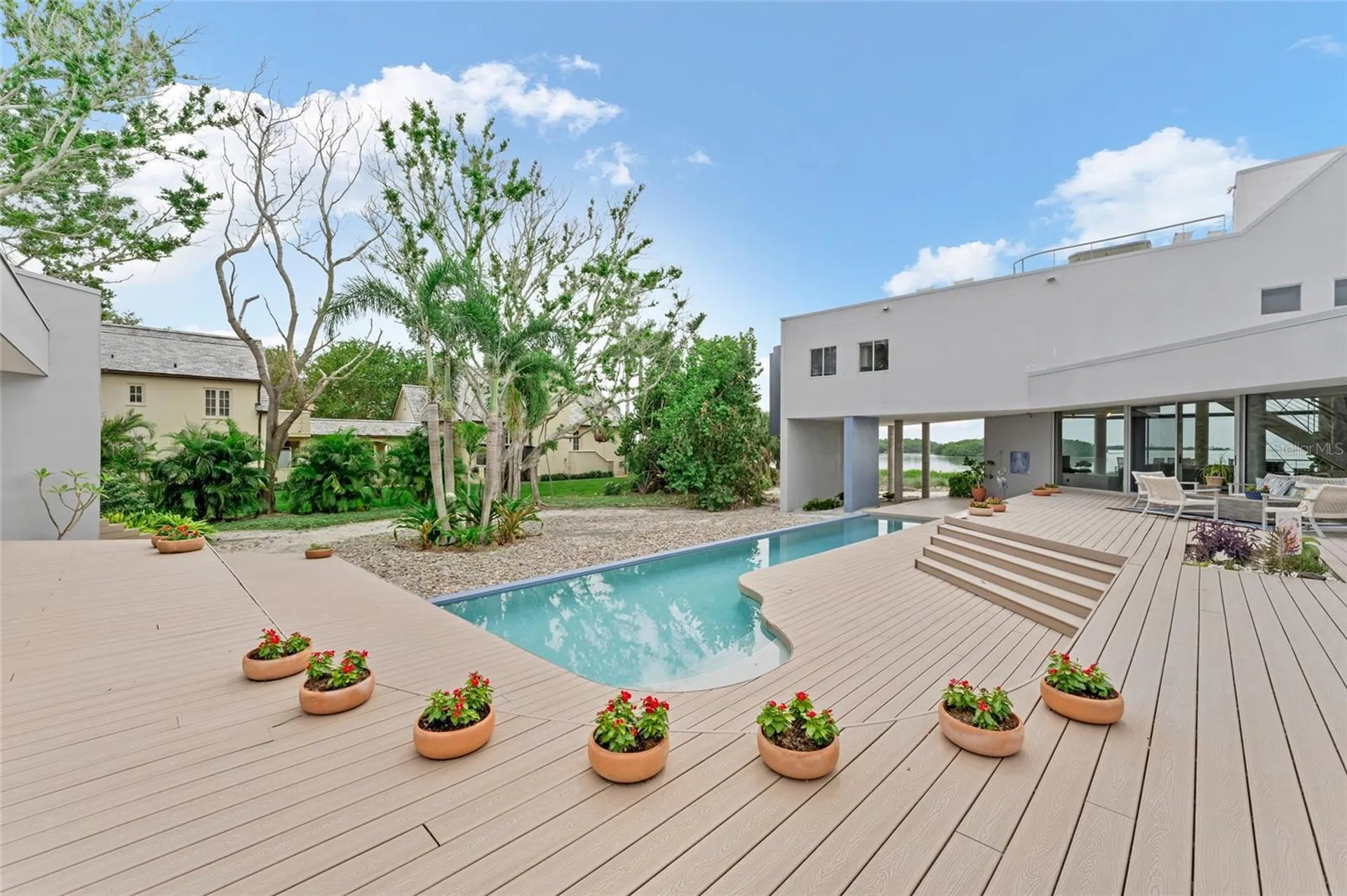 1761 Oceanview Drive St Petersburg FL 33715
