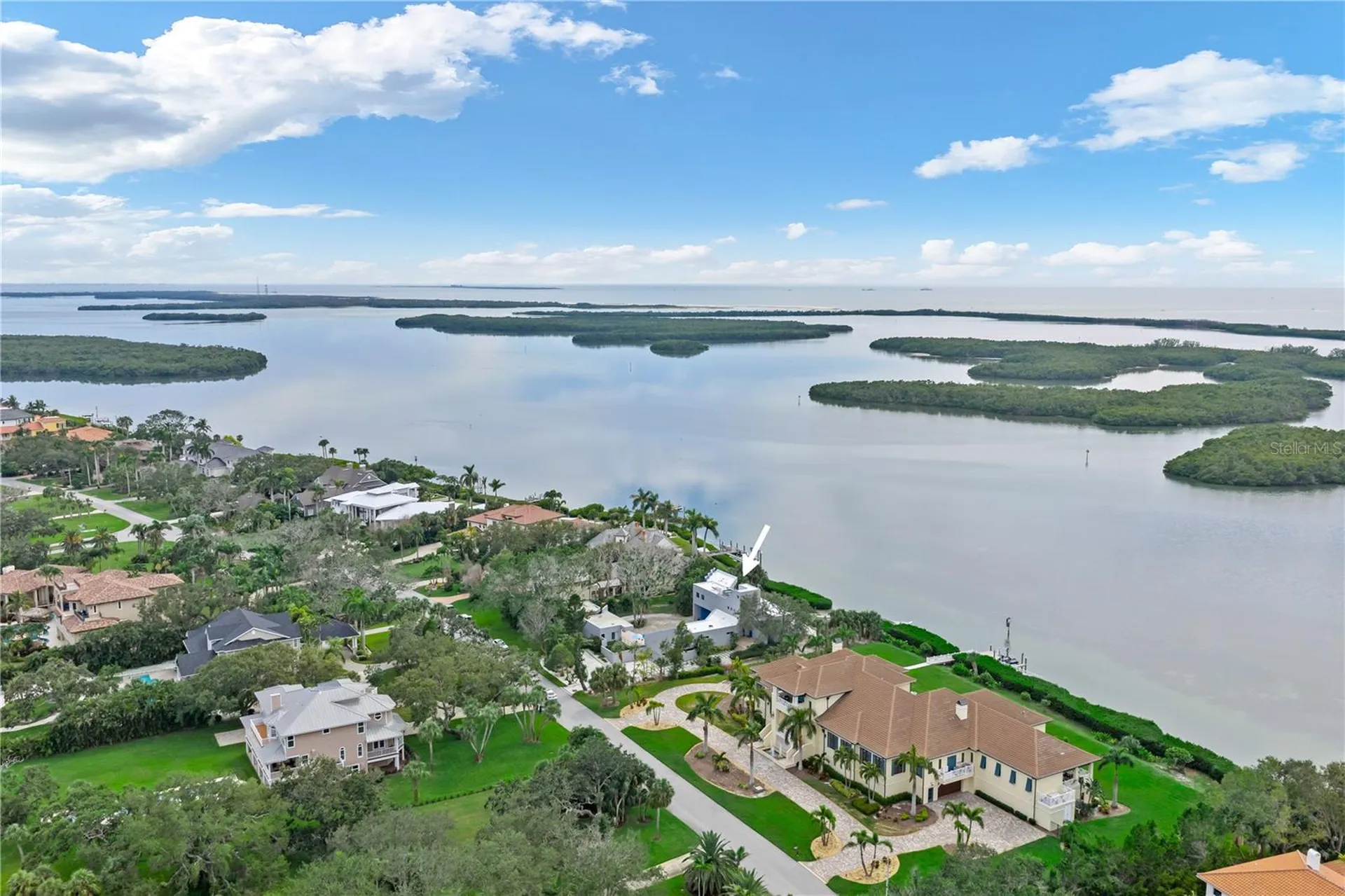 1761 Oceanview Drive St Petersburg FL 33715