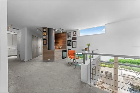 1761 Oceanview Drive St Petersburg FL 33715