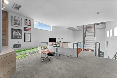 1761 Oceanview Drive St Petersburg FL 33715