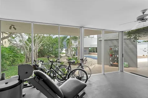 1761 Oceanview Drive St Petersburg FL 33715