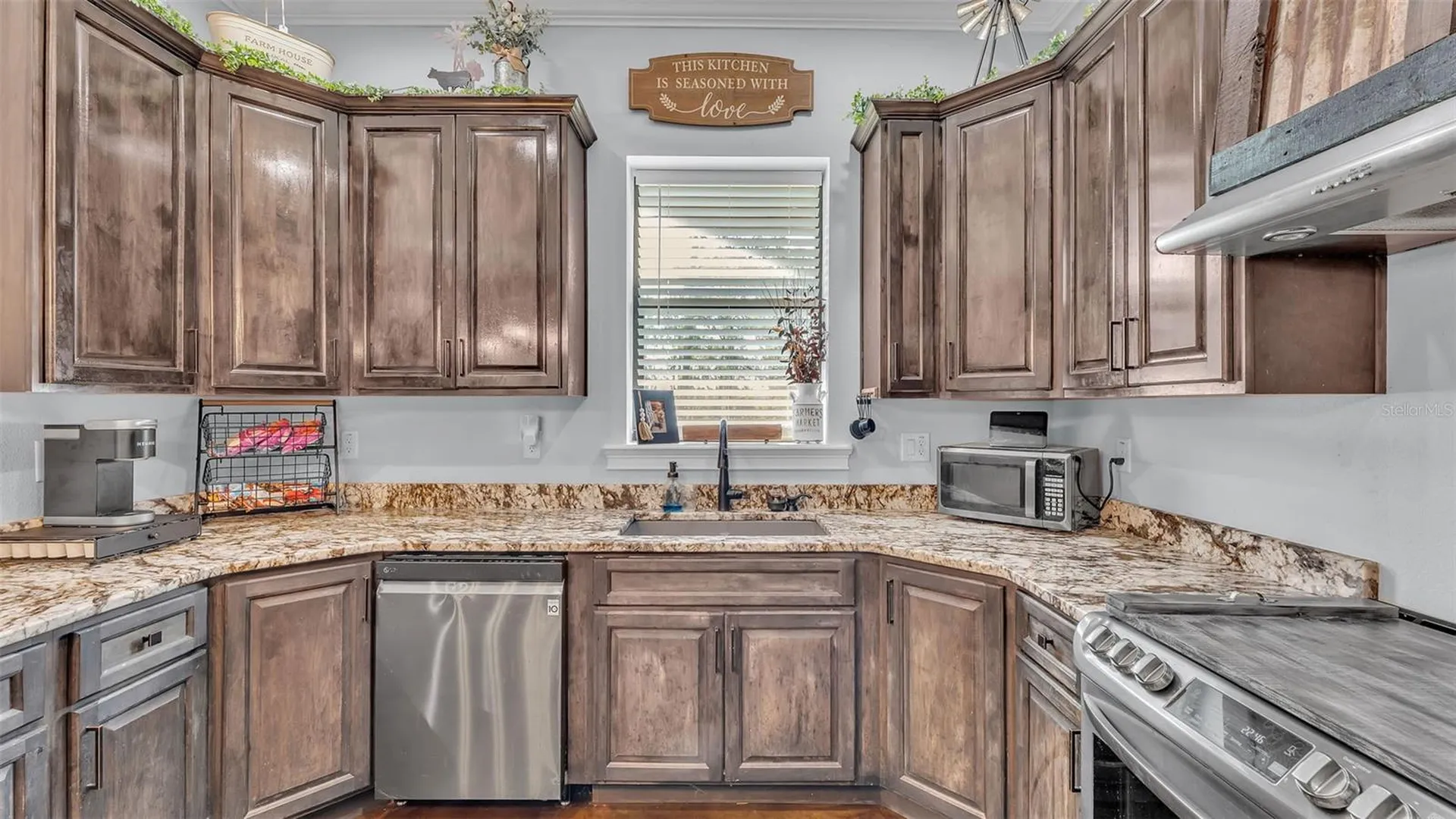 18940 Commonwealth Avenue N Polk City FL 33868