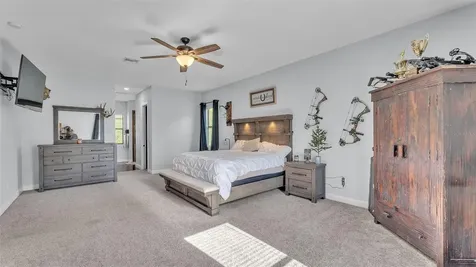 18940 Commonwealth Avenue N Polk City FL 33868