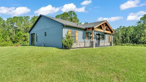 18940 Commonwealth Avenue N Polk City FL 33868