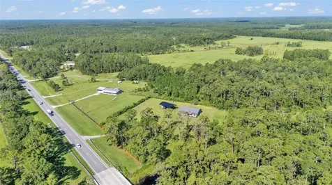 18940 Commonwealth Avenue N Polk City FL 33868