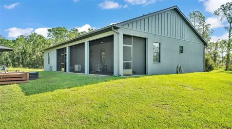 18940 Commonwealth Avenue N Polk City FL 33868