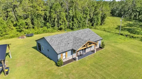 18940 Commonwealth Avenue N Polk City FL 33868