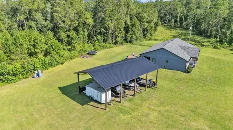 18940 Commonwealth Avenue N Polk City FL 33868