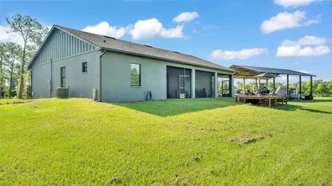 18940 Commonwealth Avenue N Polk City FL 33868