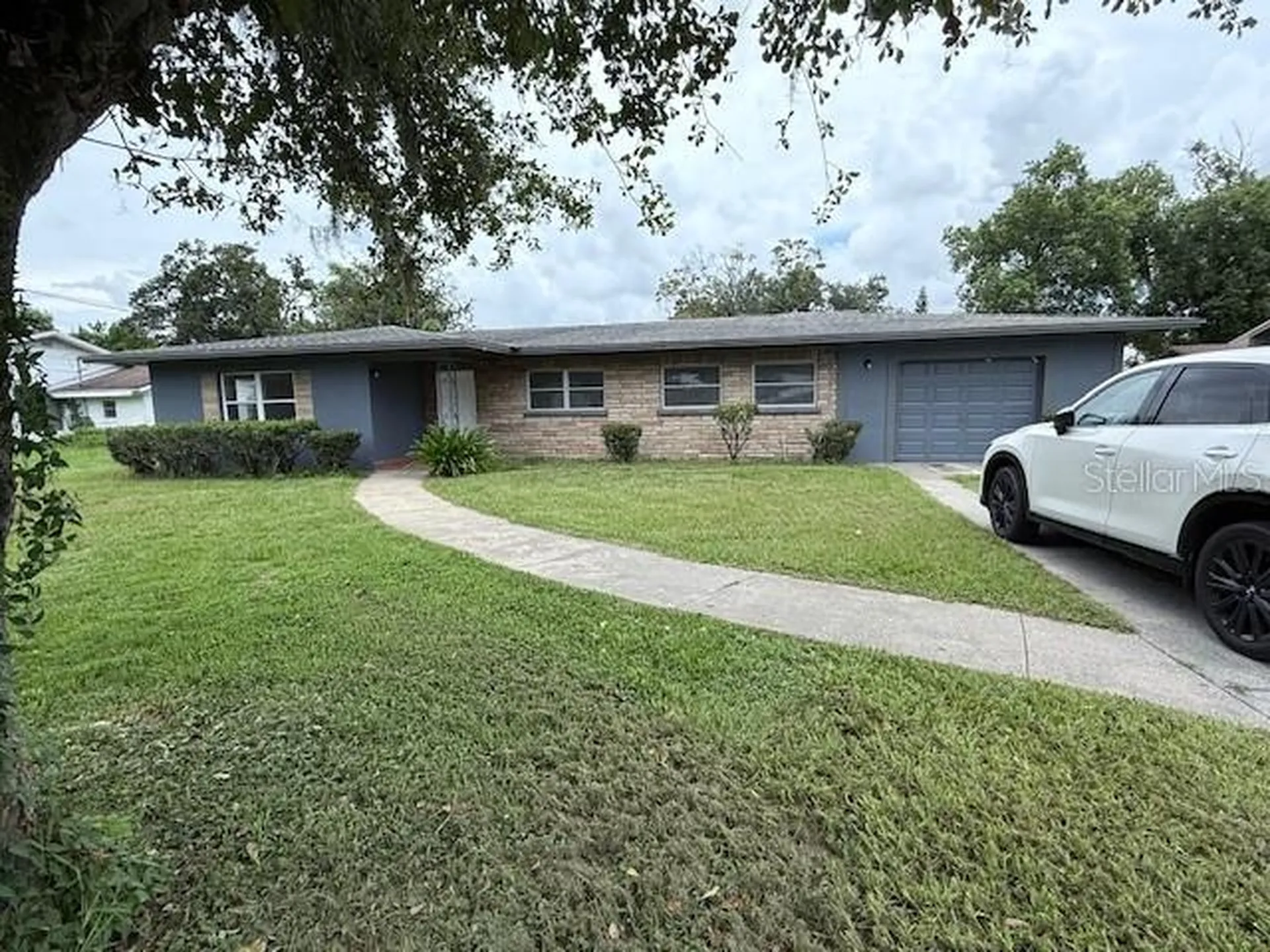 1406 Oakdale Street Plant City FL 33563
