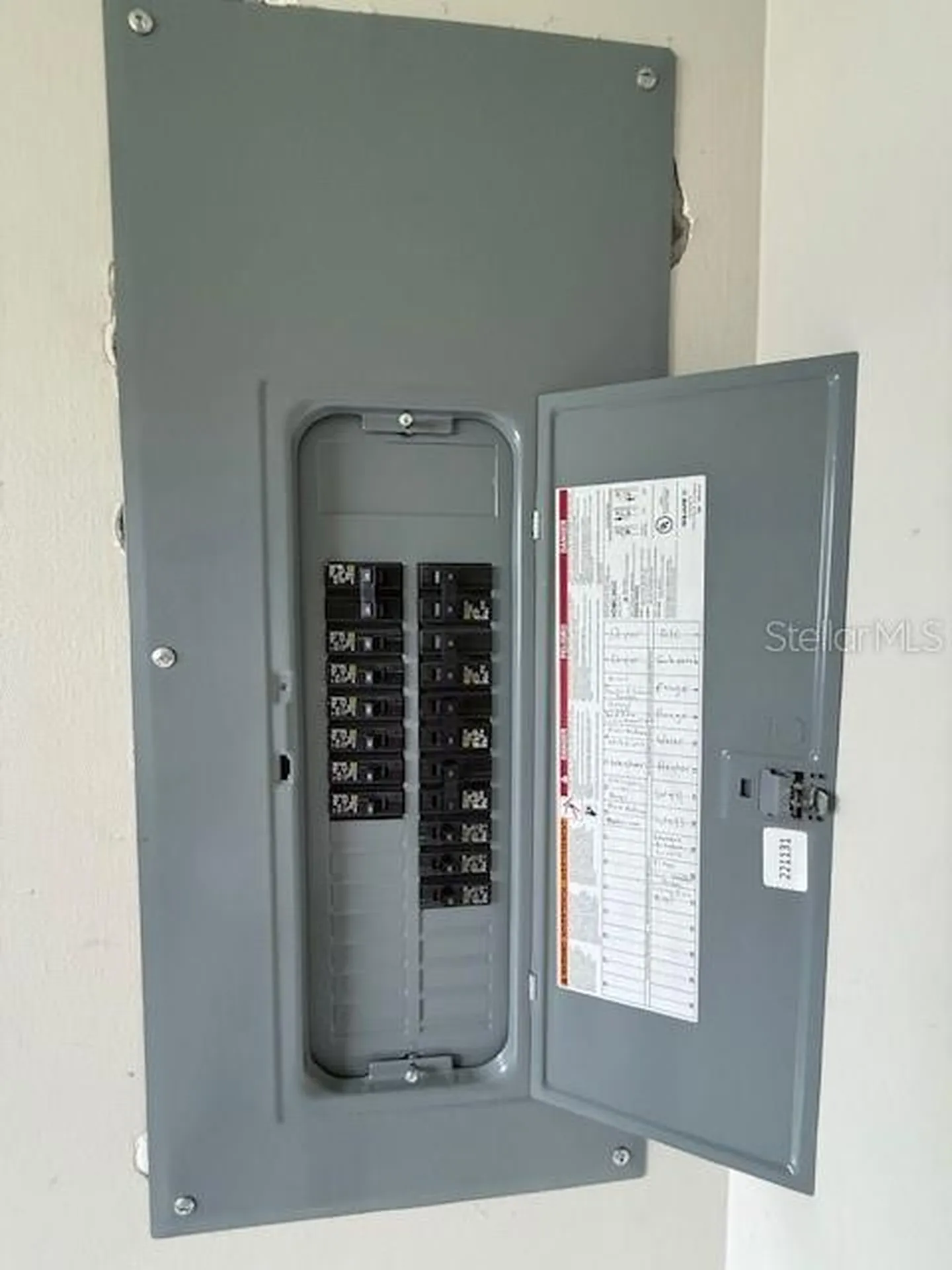 1406 Oakdale Street Plant City FL 33563